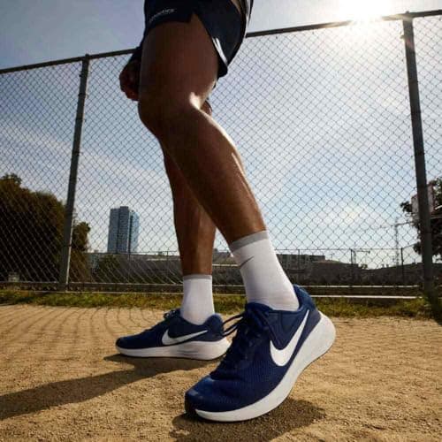 Nike Men's Revolution 7 Running Shoe - Image 6