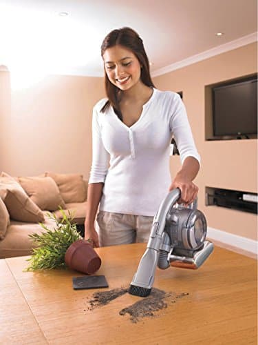 BLACK AND DECKER - Aspirateur à Main Sans Fil Flexi DUSTBUSTER Rechargeable avec Flexible et Embouts 18V - Mini Aspi Compact et Puissant 25 AW - Autonomie 15 min - Batterie Lithium-ion - PD1820L-QW - Image 6