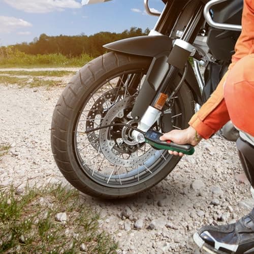 Bosch pompe à vélo pompe à air mini-compresseur électrique EasyPump (batterie 3,0 Ah, 3,6 V, fonction Autostop, 150 PSI, 10,3 bar, LED, rechargeable via câble USB-C, dans boîte carton) - Image 7
