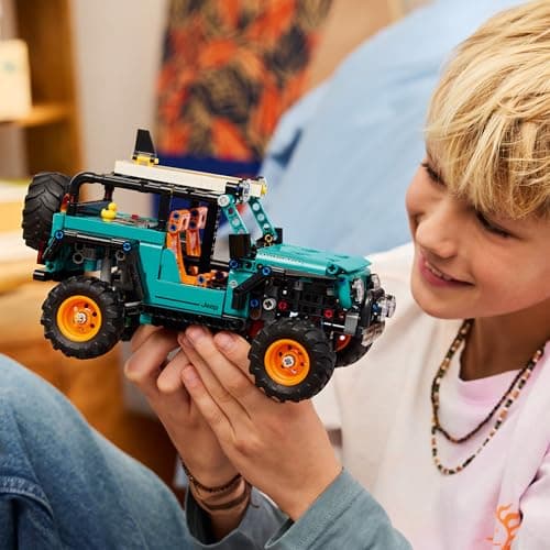 LEGO Technic SUV Jeep Wrangler Rubicon - Jouet Voiture - Maquette de 4x4 avec Moteur V6, Direction & Suspension - Idée de Cadeau d'anniversaire STEM pour Garçon dès 10 Ans 42227 - Image 8