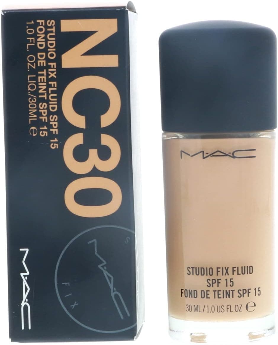MAC Studio Fix Fluid Foundation SPF 15 NC30 by MAC