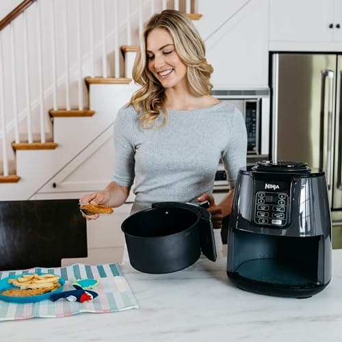 NINJA Air Fryer, 3.8L, 4-in-1, Oil Free, Air Frying, Roasting, Dehydrating, Dishwasher Safe Nonstick Basket, 2-4 Servings, Digital, Grey and Black, AF100EU - Image 7