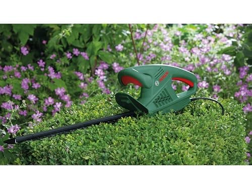 Bosch Electric Hedge Trimmer - EasyHedgeCut 45 (420 W, 45 cm Blades, in Cardboard Packaging) - Image 5