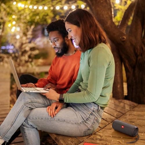 JBL Flip Essential 2 Enceinte Bluetooth portable avec batterie rechargeable, Étanchéité IPX7, Autonomie de 10h, Noir - Image 4