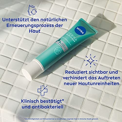 NIVEA Derma Skin Clear Night Exfoliating Serum (40ml), Blemish Remover Serum for Visibly Enhanced Complexion, Cleansing & Firming, Exfoliating BHA & AHA with Niacinamide - Image 3