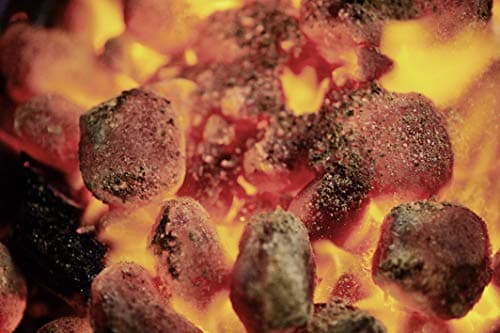 Weber Briquettes (2 kg), for a long and constant combustion, ideal for long grilling of food, 100% natural wood, EU product, sustainably obtained, FSC certified (17705) - Image 4
