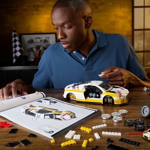 Mattel Brick Shop Hot Wheels 2015 Audi R8 LMS Elite Series Mattel Brick Shop Construction Set, with 820 Pieces, Realistic Details and Custom Stickers, JFT18 - Image 3