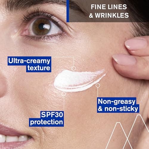 Uriage Age Lift Protective Smoothing Day Cream SPF30 with Retinol & Hyaluronic Acid - Face, Neck and Neckline Cream - Less Wrinkles, More Firmness - Creamy Non-Greasy Texture - 40 ml - Image 3