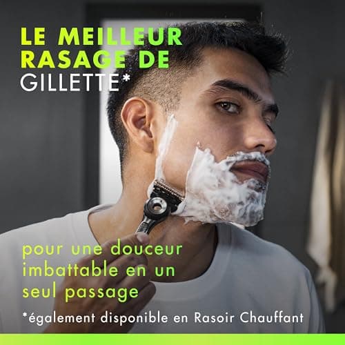 Gillette Labs Men's Manual Shaver with Exfoliating Bar, Reusable Handle and 5 Refill Cartridges with 5 Blades, Travel Case for Convenient Storage, Magnetic Wall Mount - Image 5