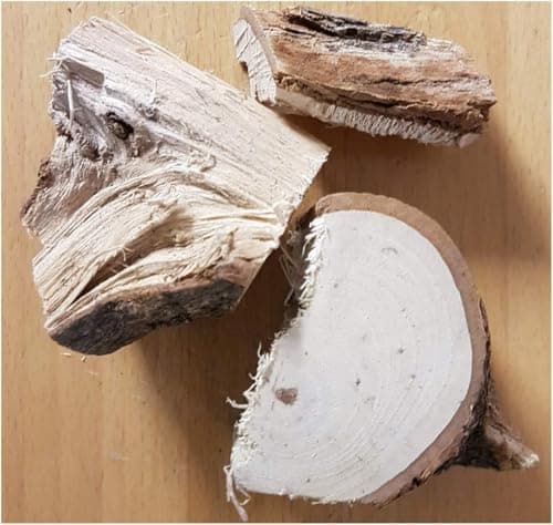 Weber Hickory Wood Chunks (1.5 kg Pack) - For Smoking Poultry, Pork, Game and Beef, Intense and Slightly Sweet Aroma, 100% Natural Wood (17619) - Image 3