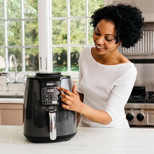 NINJA Air Fryer, 3.8L, 4-in-1, Oil Free, Air Frying, Roasting, Dehydrating, Dishwasher Safe Nonstick Basket, 2-4 Servings, Digital, Grey and Black, AF100EU - Image 6