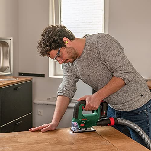 Bosch UniversalSaw 18V-100 Cordless Jigsaw (18V System, No Battery, 15 Blade Set, Cardboard Packaging) - Amazon Edition - Image 7