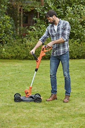 BLACK+DECKER BESTA530CM-QS 3-in-1 550W Corded Edger Edger Trimmer Trimmer Tool 30cm Versatile Tool with 2 Handles and Guide Wheel 2 Cutting Heights 40 and 60 mm Black - Image 4