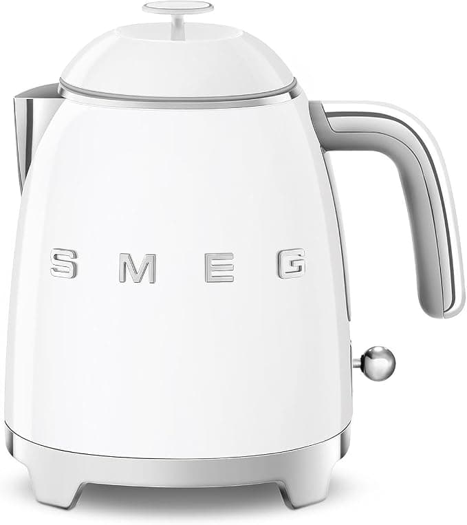 Smeg, KLF05WHEU Small Electric Kettle 0.8 L, Stainless Steel Filter, Automatic Safety Shutdown, Water Level Indicator, Non-slip Base and Integrated Cord Storage, Power 1400 W, White - Image 1