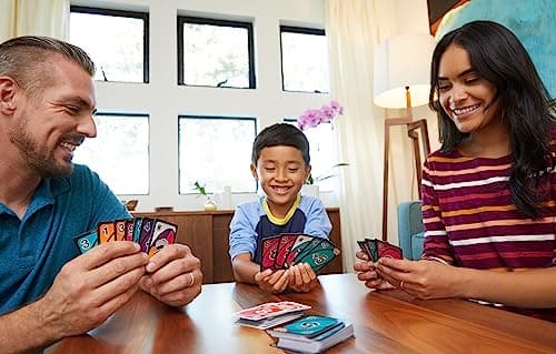 Mattel Games UNO Flip, New Delusional Version Double-Sided, Card Game for Kids and Adults, Board Game for Family Night, 2-10 Players, Toy for 7+ Years, GDR44 - Image 3