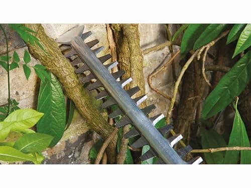 Bosch AdvancedHedgeCut 65 Hedge Trimmer (500 W, Blade length: 65 cm, for Large Hedges, Cutting capacity: 34 mm, in Carton) - Image 5