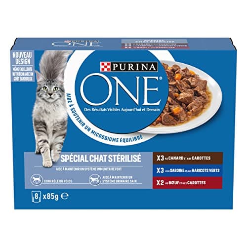 PURINA ONE Sterilised Cat Sachets - Tapered in Sardine Sauce Duck, Beef 8 x 85 g (Pack of 5) - Image 3