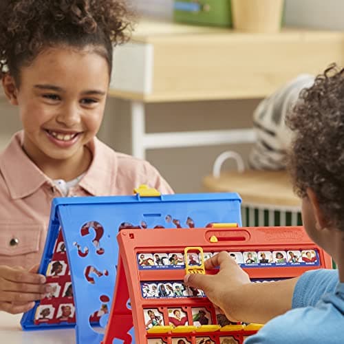 Hasbro Gaming Who is it? Famous Children's Deduction Activity Board Game for 2 Players Age 6+ - Image 6