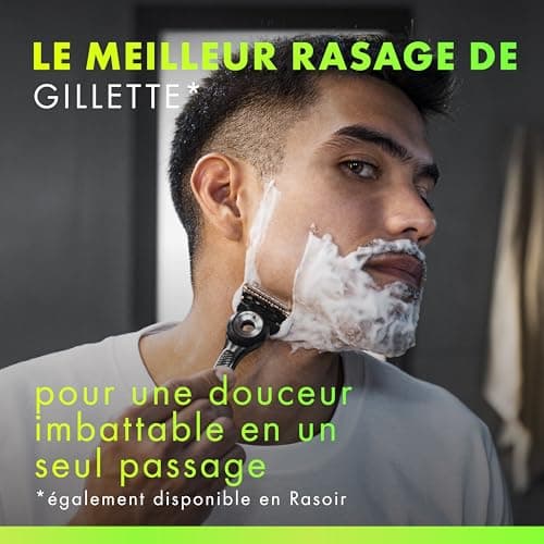 Gillette Labs Men's Razor With Exfoliating Bar, Reusable Handle, With 5 Refill Cartridges GilletteLabs Has 5 Best Brand Blades, Comfortable Face Shaving, Magnetic Base - Image 4