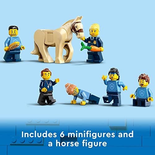 LEGO City Police Training Academy 60372, Playstation with Obstacle Course, Horse Figure, Quad Toy and 6 Officer Figures, for Kids Ages 6 and Up - Image 7