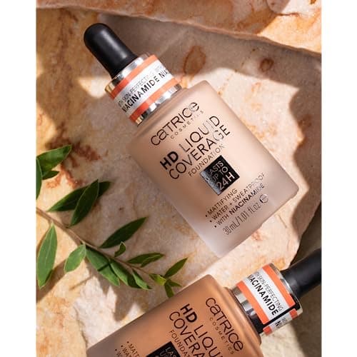 Catrice - HD Coverage Liquid Foundation - 10 Light Beige - Image 7