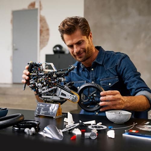 LEGO 42130 Technic BMW M 1000 RR Modèle Réduit de Moto Pour Adulte, Maquette Pour Construction et Exposition, Idée de Cadeau - Image 7