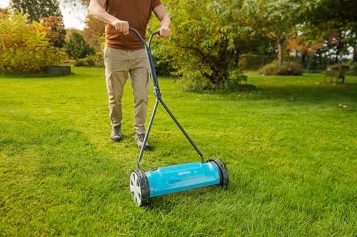 GARDENA 400 Classic Helical Lawnmower: Hand Mower, Working Width 40 cm for Lawn up to 200 m², Cutting Cylinder Made of Quality Steel, Frictionless Cutting (4018-88) - Image 2