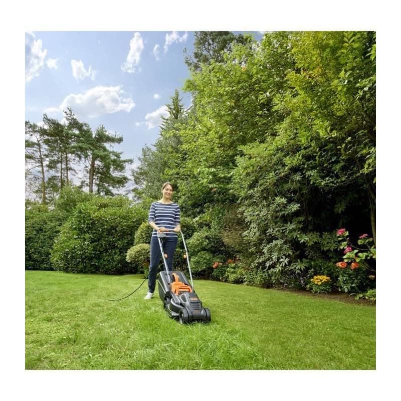 BLACK+DECKER BEMW351-QS 1000W 32cm Wide Lightweight Electric Lawn Mower with 3 Adjustable Heights and 30L Grass Catcher - Image 3