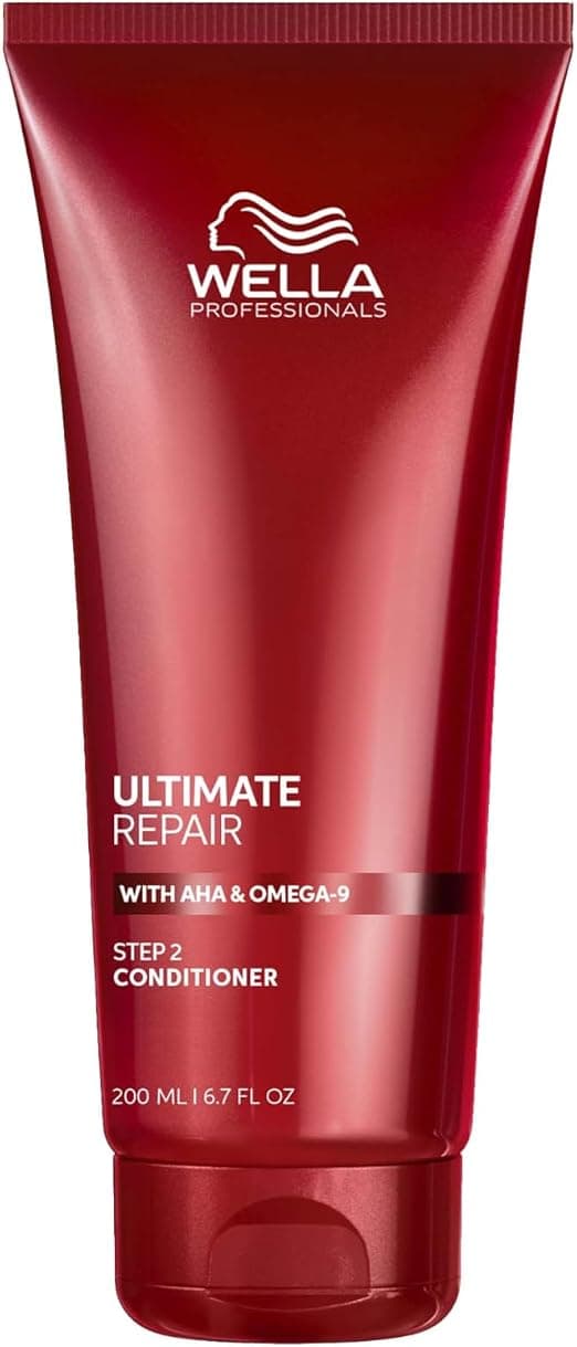 Wella Professionals Ultimate Repair Nourishing Conditioner for Damaged Hair - Image 1