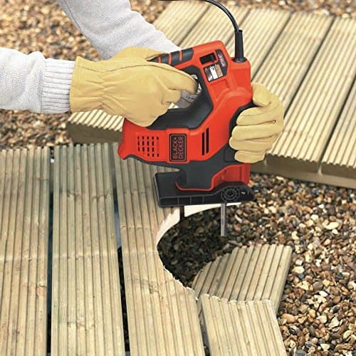 BLACK+DECKER RS890K-QS Wired Hand Saw - Cutting Capacities: 3 mm Metal, 100 mm Wood, 50 mm Plastic Pipe and Branches - 3 Blades - Delivered in a 500W Case, Black, Orange, RS890K-QS - Image 7