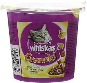 Whiskas - Treats for adult cats with special blend of fibres and delicious chicken against hairballs - Image 1