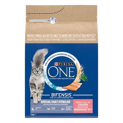 PURINA ONE Sterilized con pescado de mar - Image 2