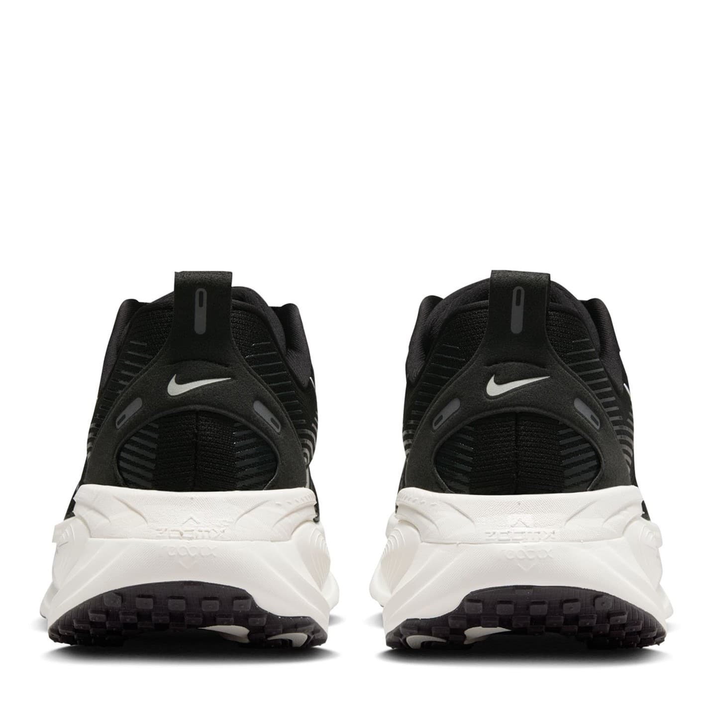 Nike Vomero 18 Mens Running Shoes - Image 5
