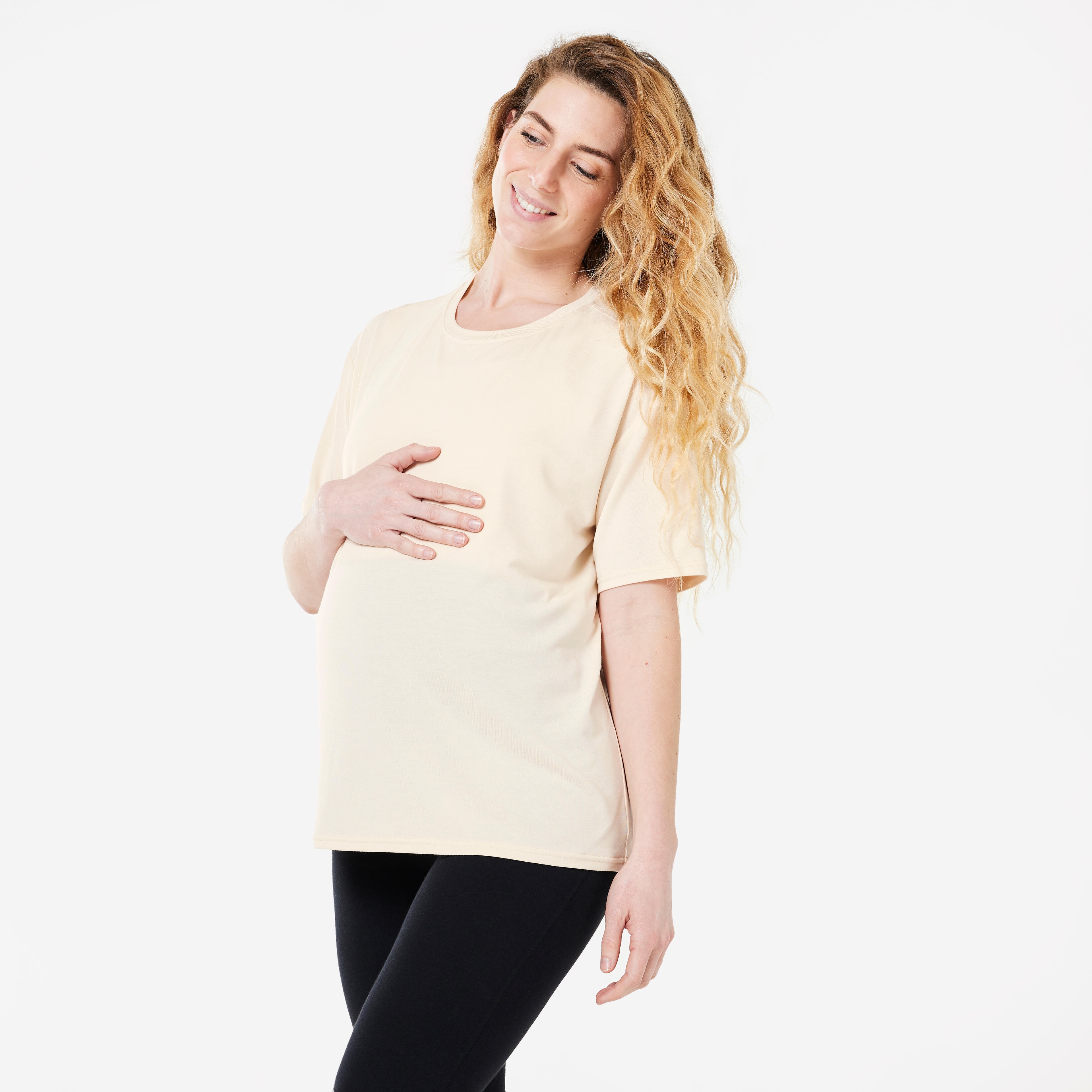 Tee-shirt grossesse yoga allaitement manche courte beige - Image 1