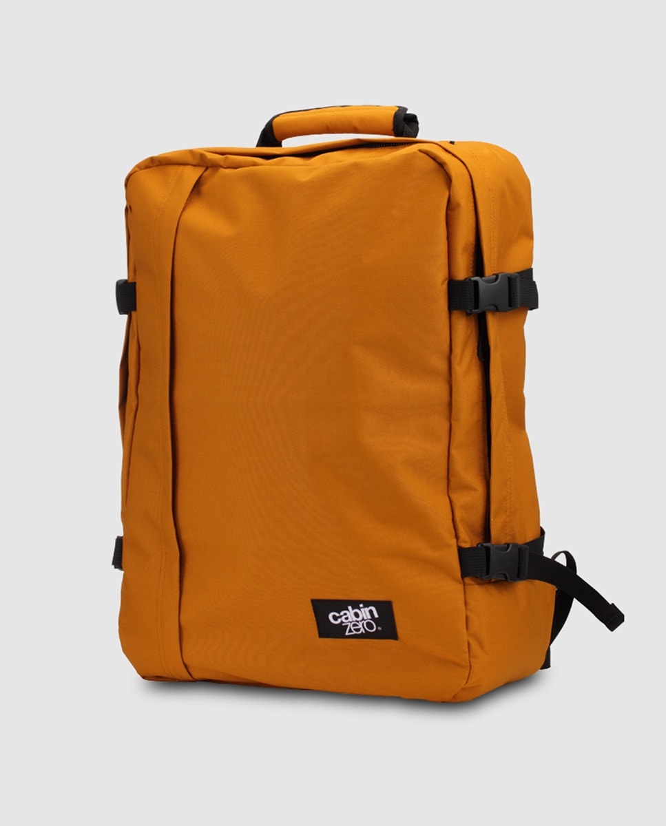CabinZero - Mochila Classic CZ06 blanda naranja pequeña, con capacidad de 44L. - Image 1