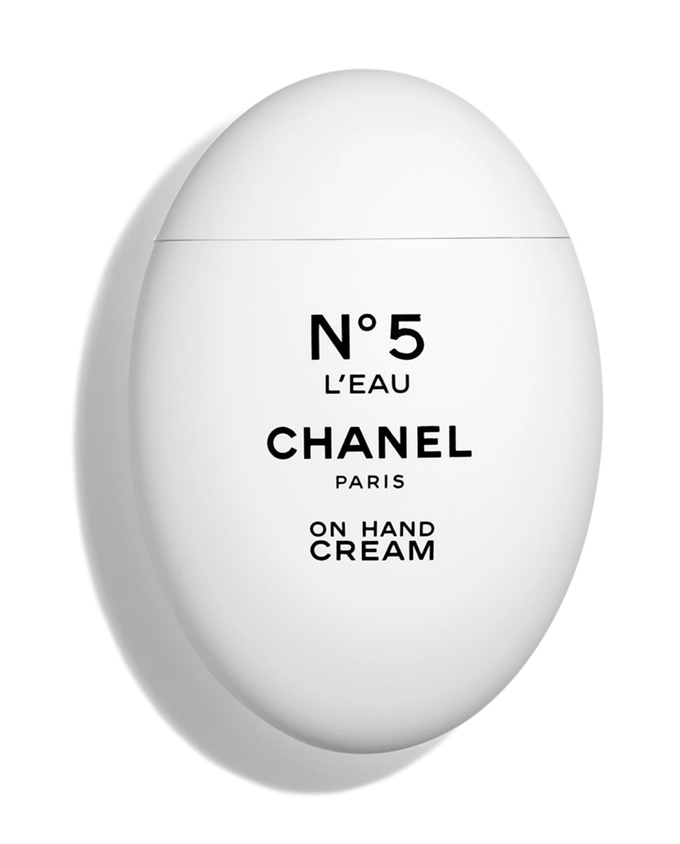 CHANEL - On Hand Cream. - Image 1