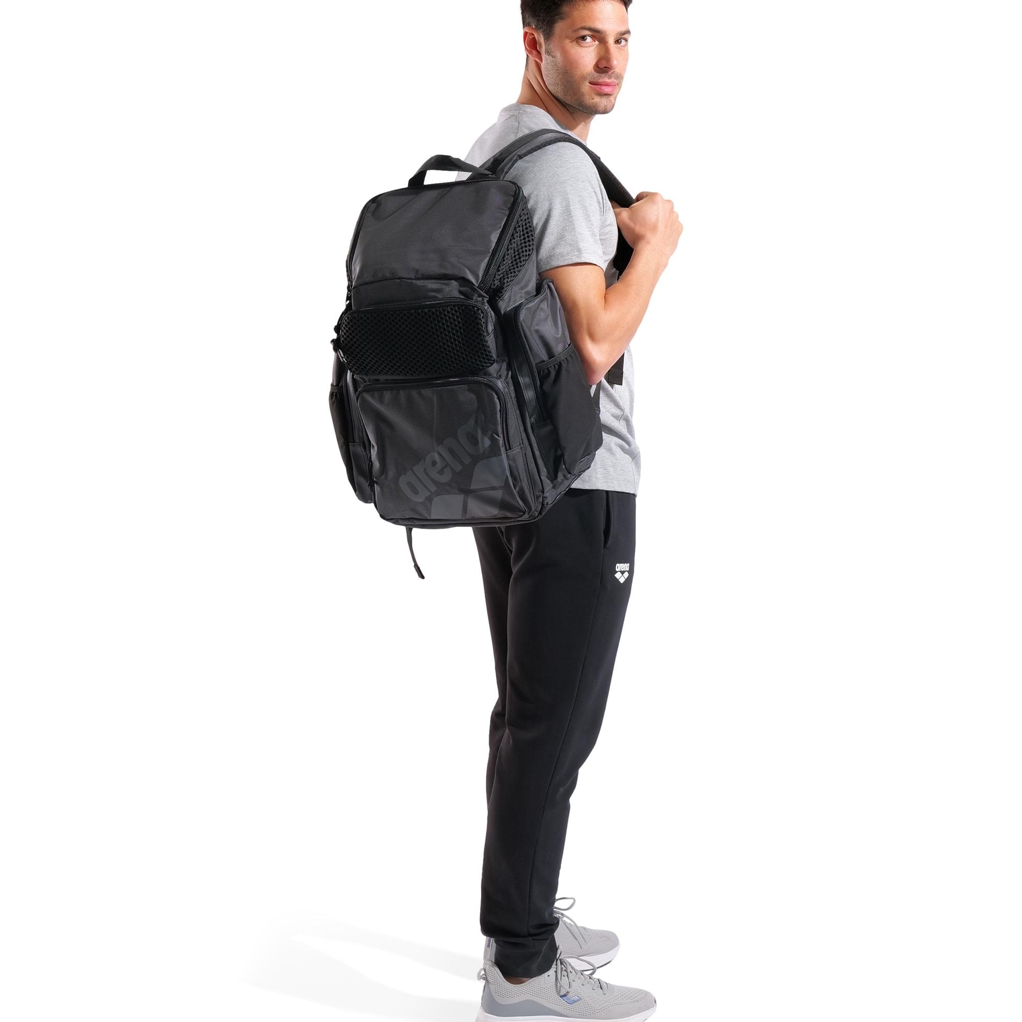 Arena - Mochila para deporte y natación One Go 45L Arena. - Image 1