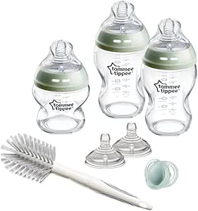 Tommee Tippee Natural Start Glass Newborn Starter Kit, Anti-Colic Bottles 150ml and 250ml, Slow and Medium Flow Dummy, Self-Sterilising Nipples - Image 1