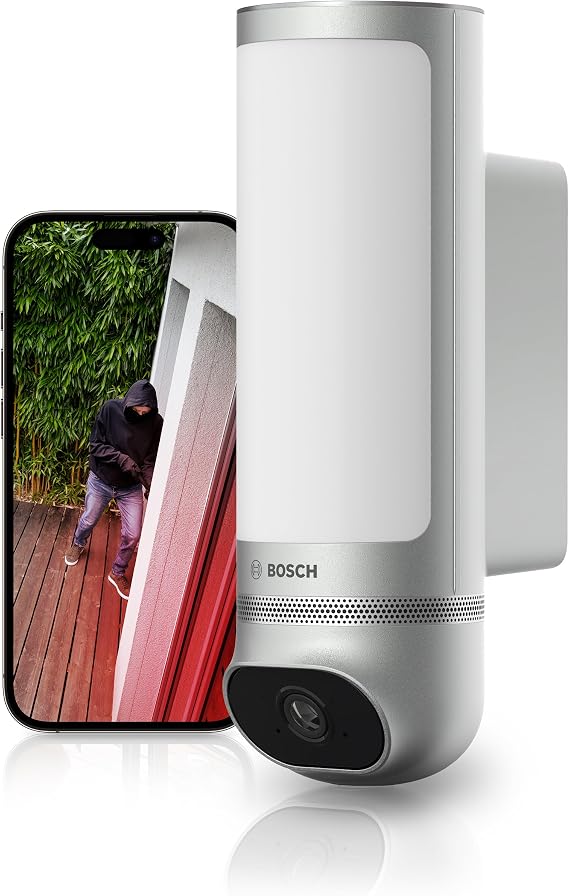 Bosch Smart Home - Caméra extérieure II, caméra de surveillance extérieur, résolution 1080p Full HD avec sirène d’alarme intégrée et lampe design, compatible avec Amazon Alexa, argent - Image 1