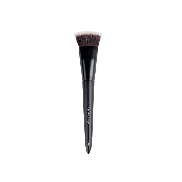 N11 Flat Top Contour Brush - Image 1