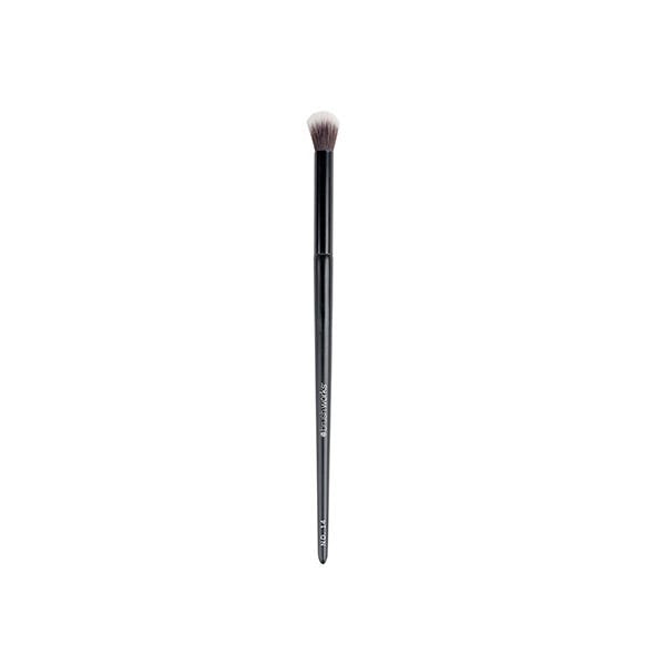N14 Fluffy Blending Eye Brush - Image 1