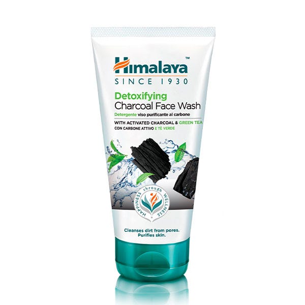 Detoxifying Charcoal Face Wash - Image 1