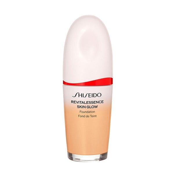 Revitalessence Skin Glow Foundation SPF30 - Image 1