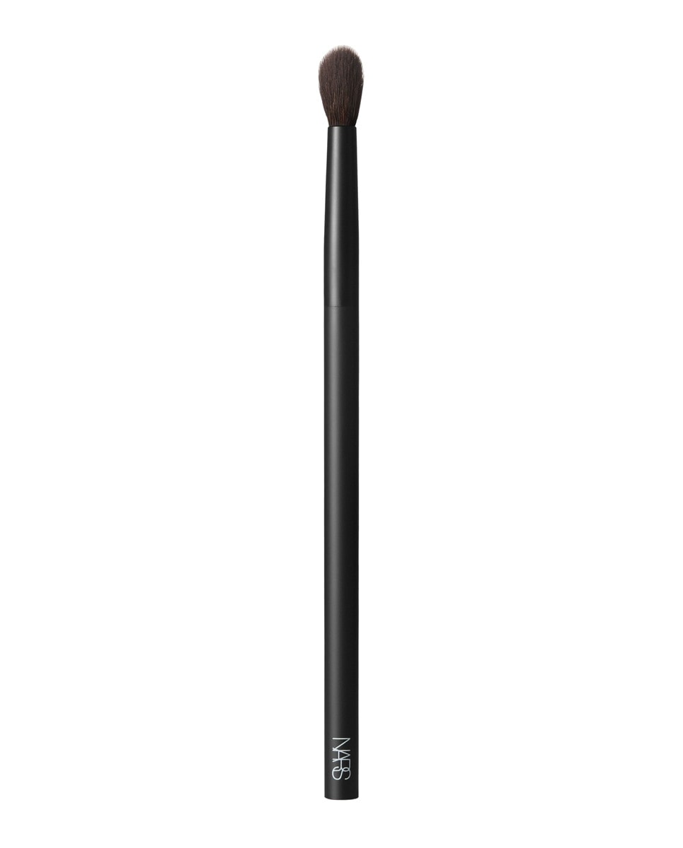 Nars - Brocha para mezclar sombras de ojos e iluminador Blending Brush Nº 22 Nars. - Image 1
