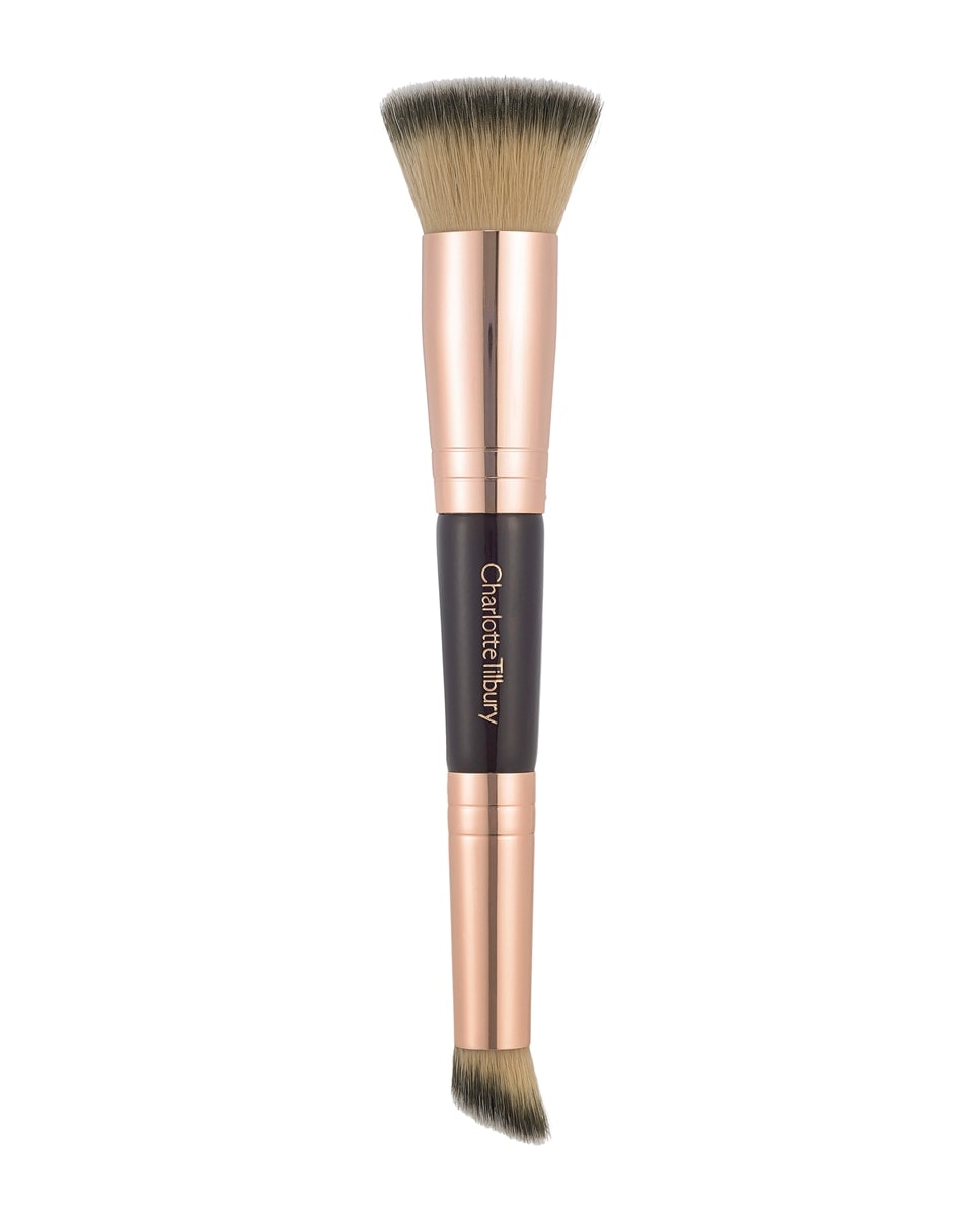 Charlotte Tilbury - Brocha de maquillaje Hollywood Complexion Brush (Global) Charlotte Tilbury. - Image 1