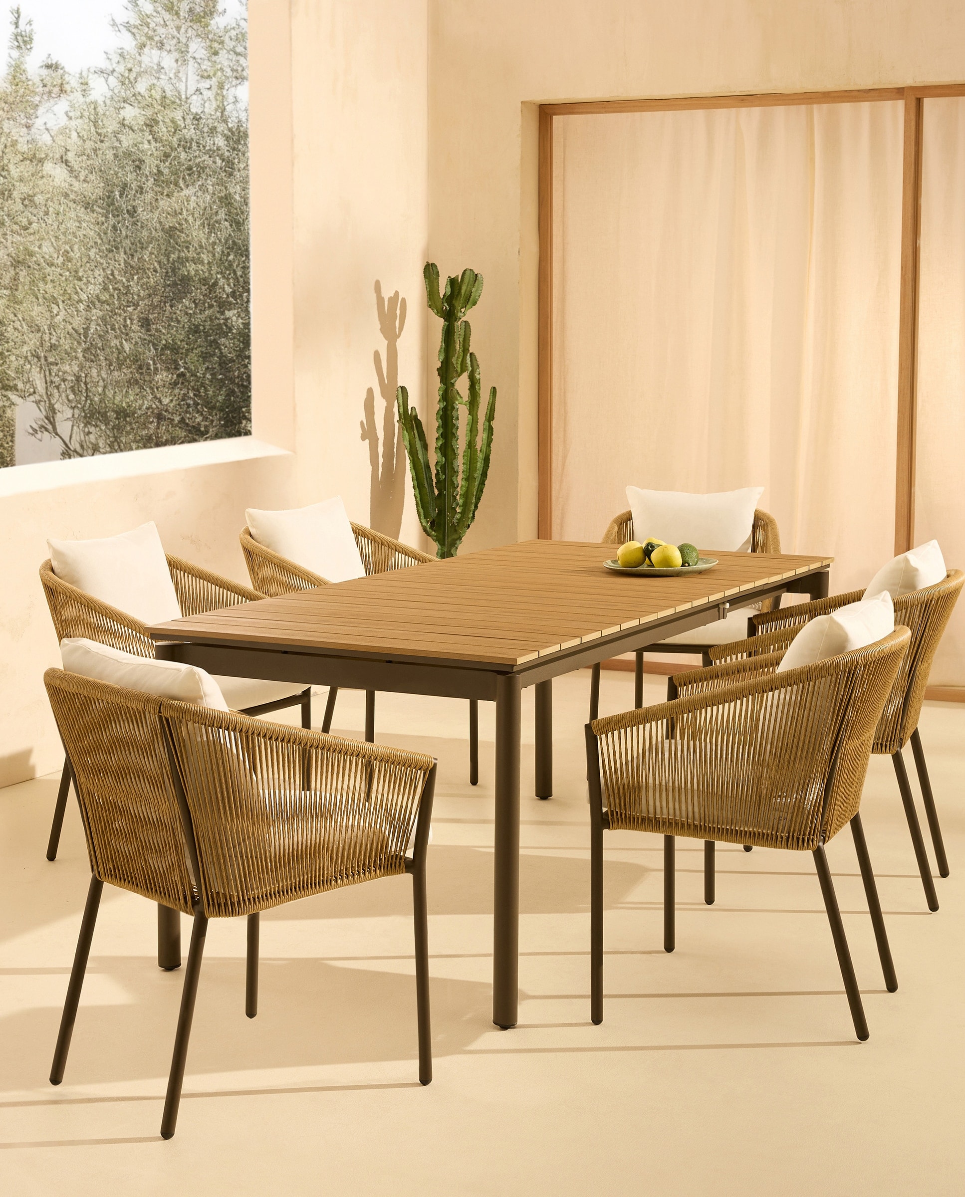 El Corte Inglés - Colección de jardín mesa Amsterdam y sillón Sonora. - Image 1
