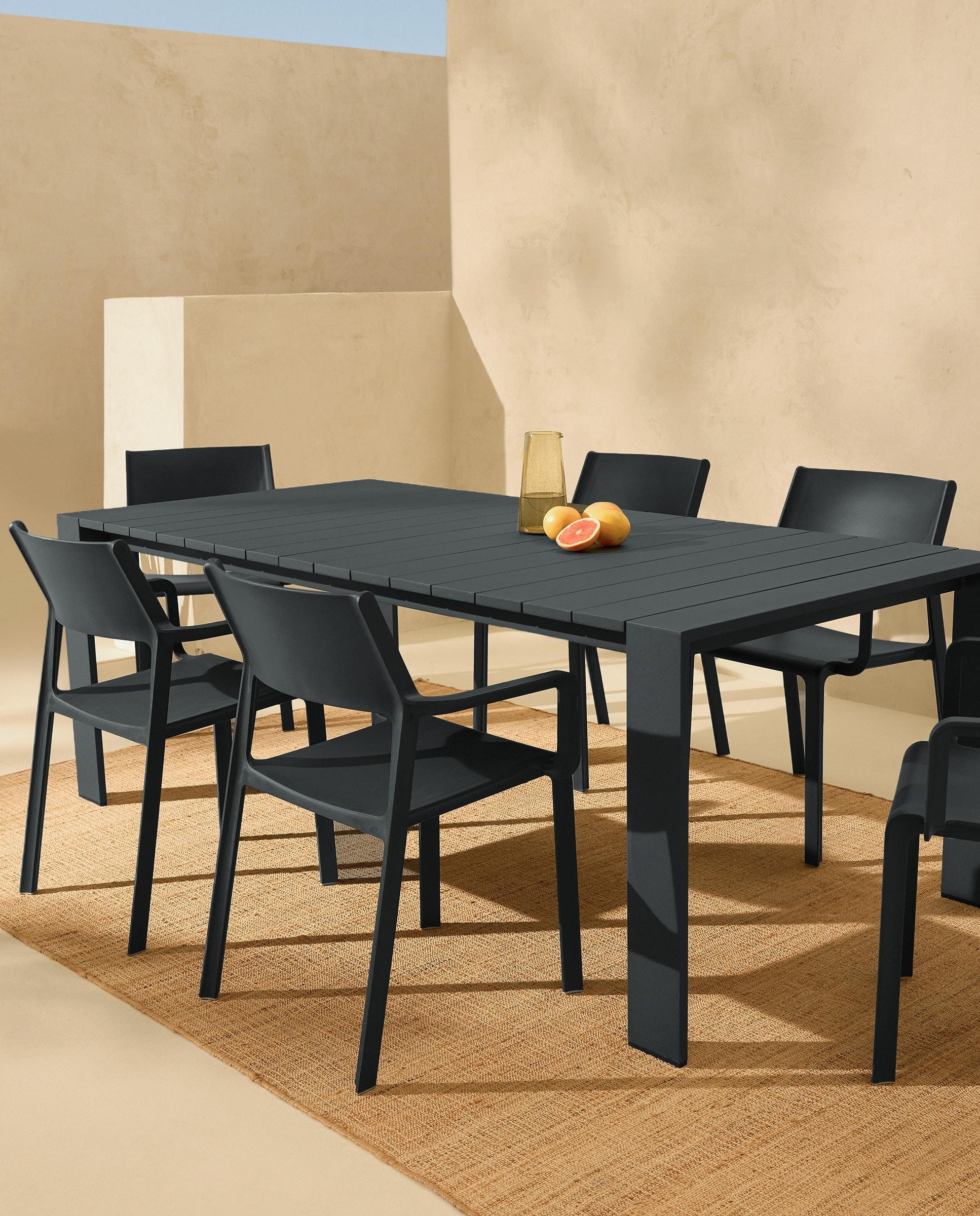 El Corte Inglés - Colección de jardín mesa Manhattan y silla Trill. - Image 1