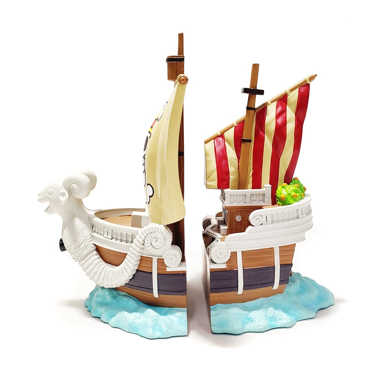 Grupo Erik - Sujetalibros Going Merry One Piece Grupo Erik. - Image 1