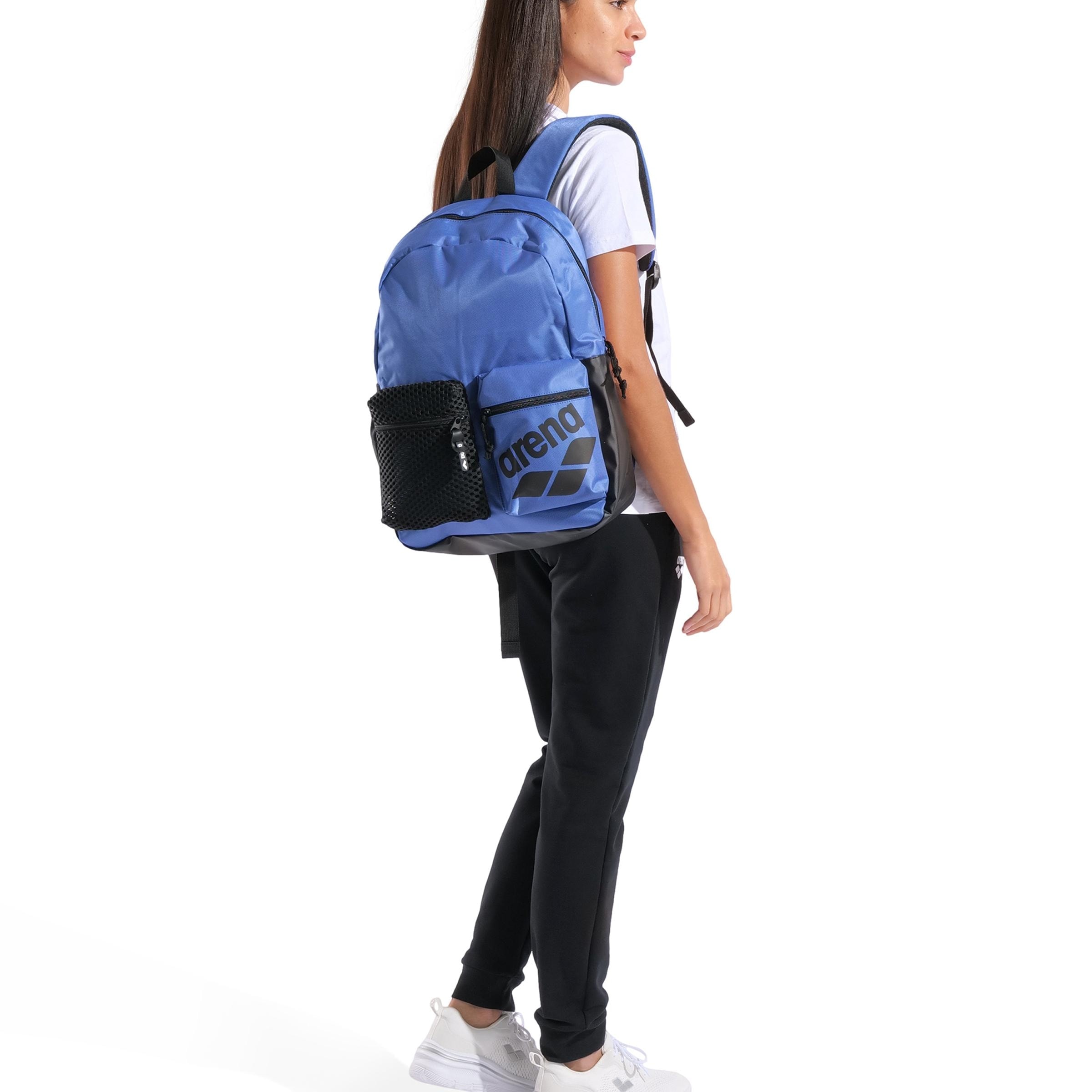Arena - Mochila para deporte y natación One Go 30L Arena. - Image 1