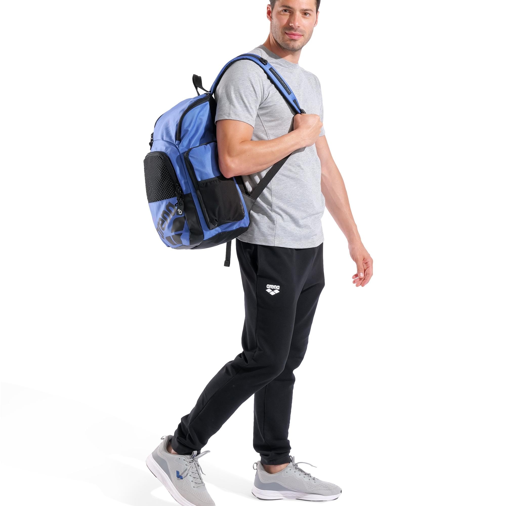 Arena - Mochila para deporte y natación One Go Swim Sports 35L Arena. - Image 1